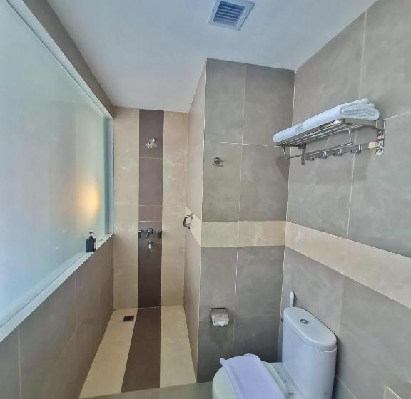 Quarto Executivo Cama King, Terraz Tree