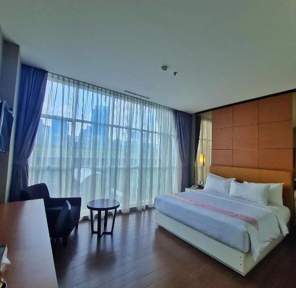 Quarto Executivo Cama King, Terraz Tree