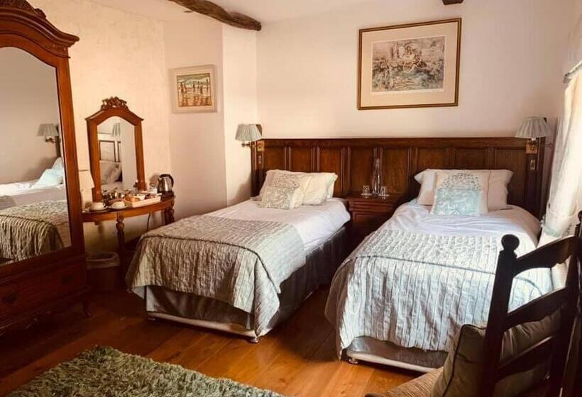 Номер Стандарт, Busfeild Arms