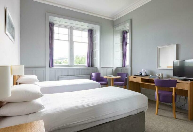 Номер Стандарт, The Highland Hotel By Compass Hospitality