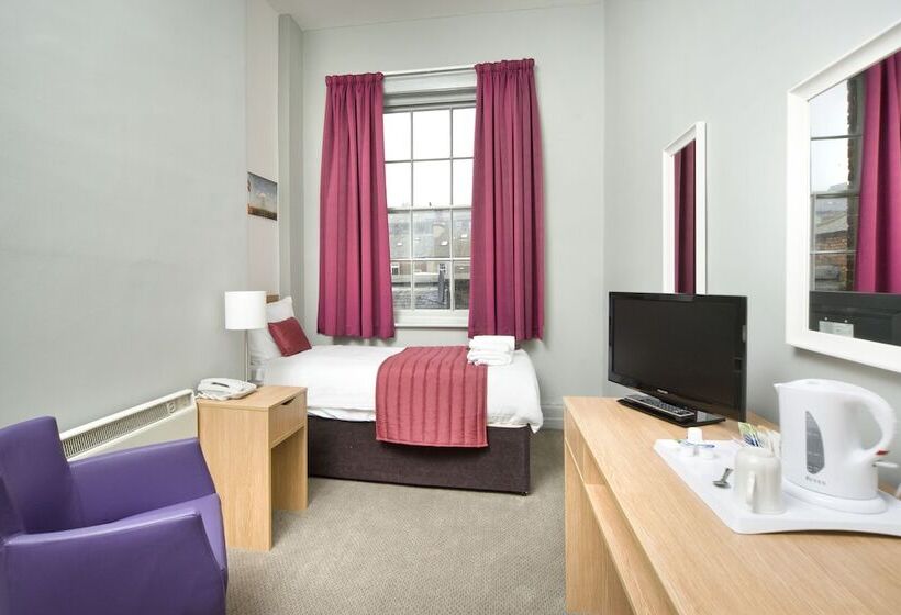 Номер Стандарт Индивидуальный, The Highland Hotel By Compass Hospitality