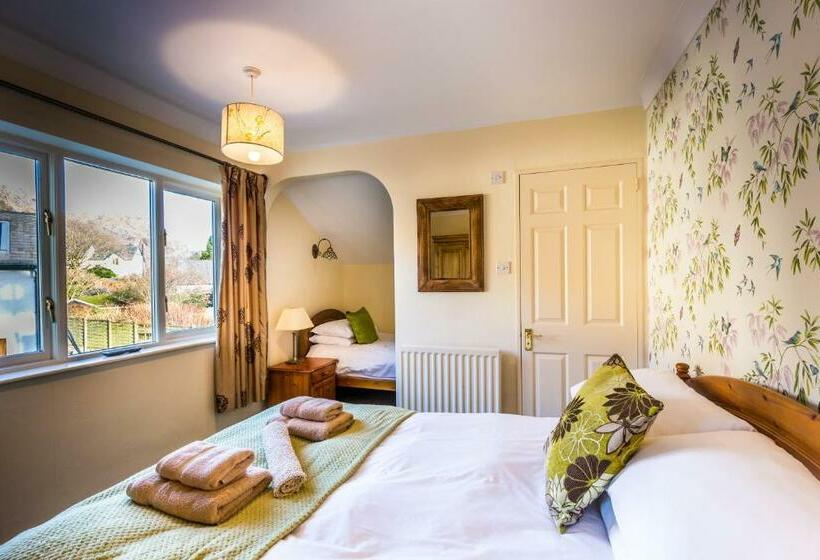 Семейный Номер, Meadowdore Stay B&b