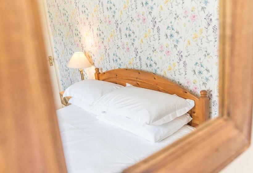 חדר משפחתי, Meadowdore Stay B&b