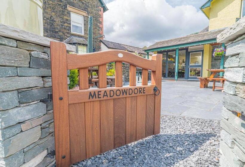 Люкс 2 Спальни, Meadowdore Stay B&b