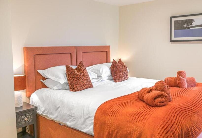 Люкс 2 Спальни, Meadowdore Stay B&b
