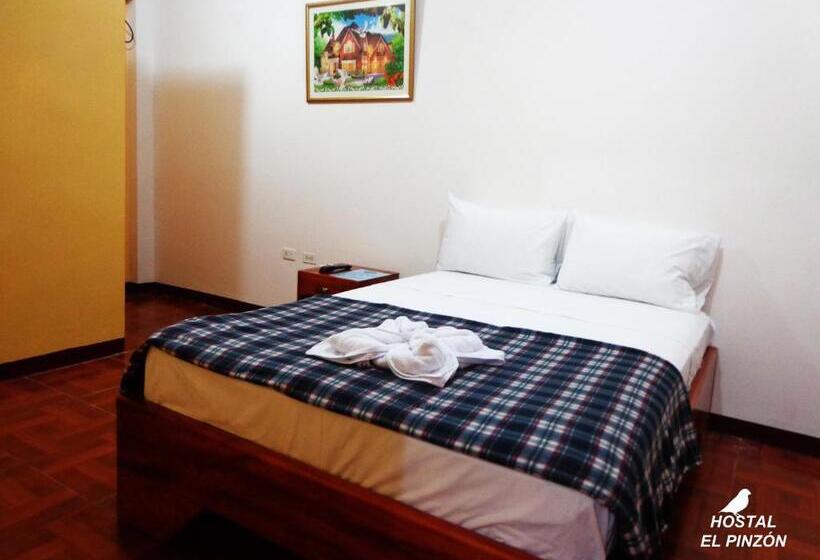Quarto Estandar, Hostal El Pinzón
