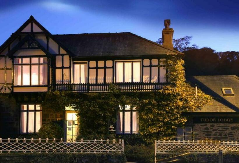 Номер Стандарт Индивидуальный, Tudor Lodge