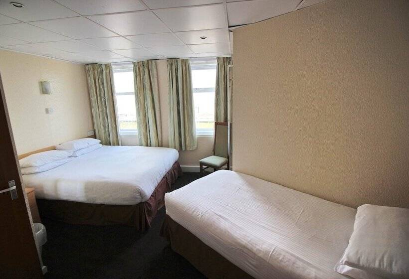 Семейный Номер, The Colwyn   Near Pleasure Beach
