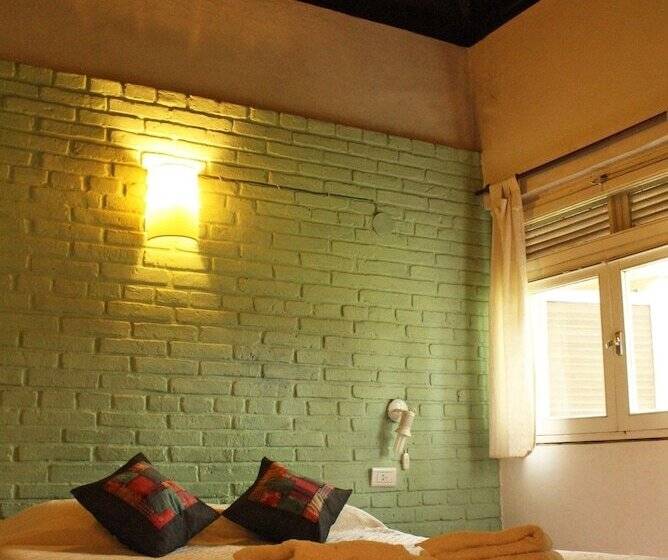 اتاق استاندارد, Sihostel