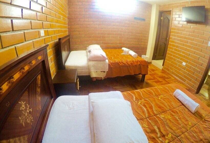 Standard Triple Room, Hostal Nomada