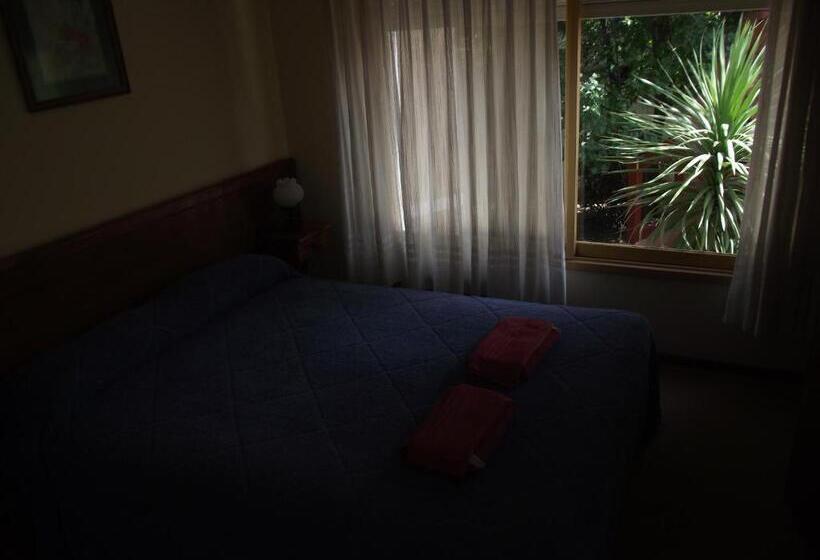 غرفة عائلية, San Diego