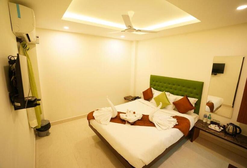 Номер Deluxe, Saara Inn