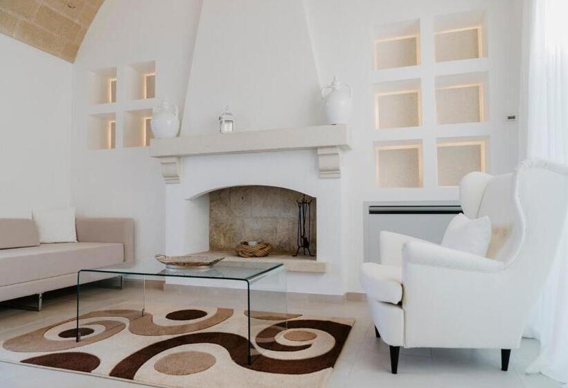Люкс с Бассейном, Masseria Muntibianchi Agriresort Restaurant & Spa
