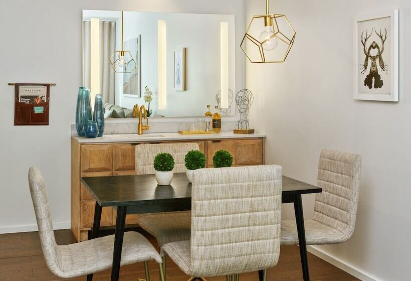 Люкс Адаптированный для Инвалидов, Halcyon   A Hotel In Cherry Creek