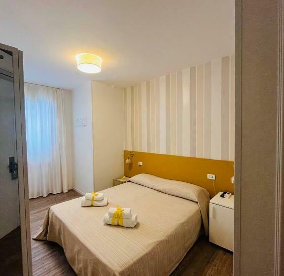 标准间, Villa Rosa