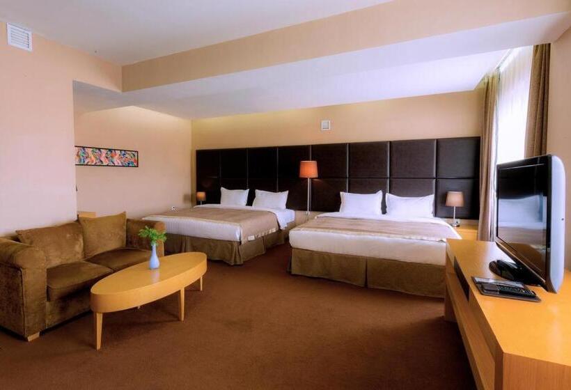 اتاق استاندارد, The Corporate Hotel Convention Centre