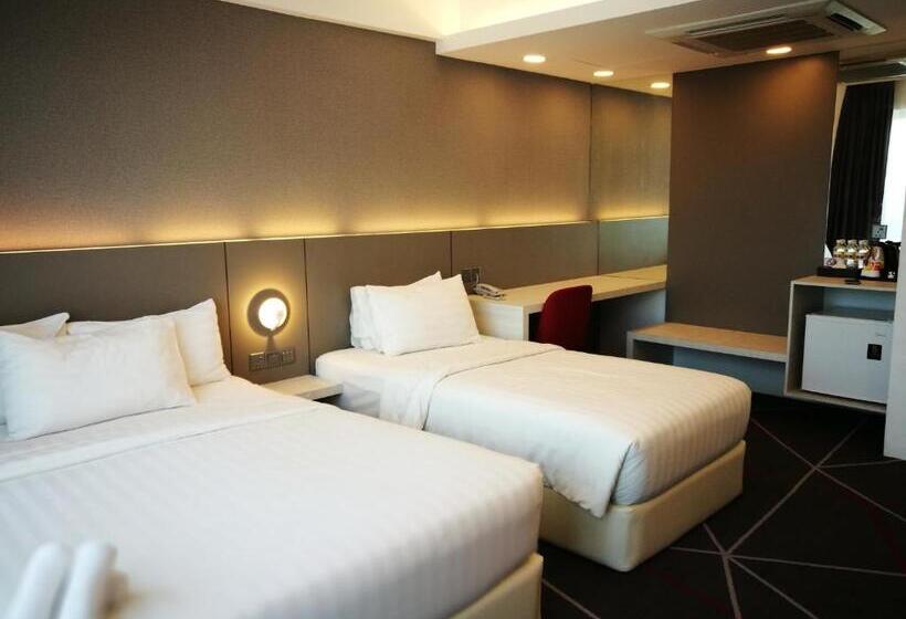 Люкс, Amerin Hotel Johor Bahru