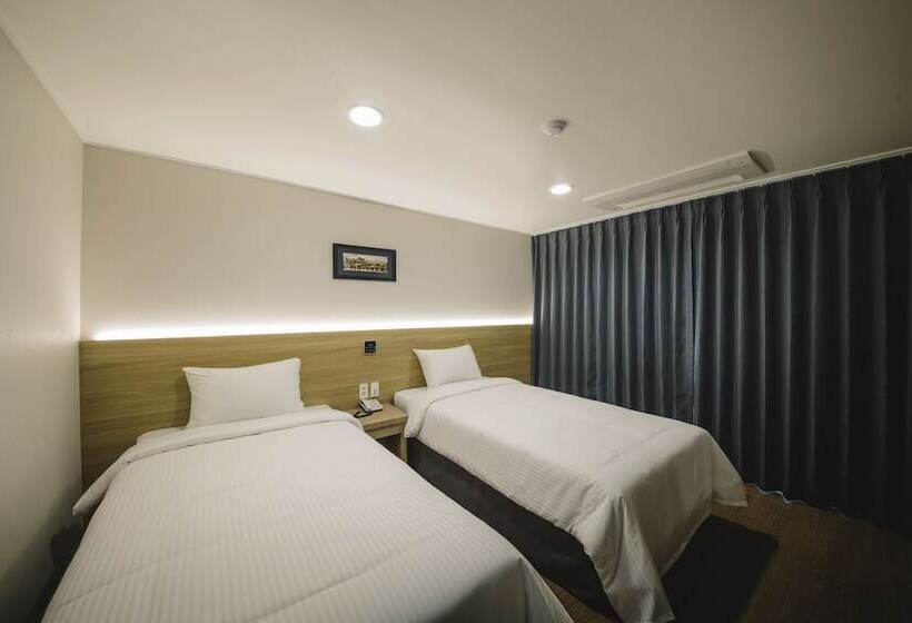 Quarto Deluxe, Harbor