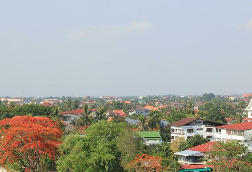 Номер Superior Вид на Город, Landmark Mekong Riverside