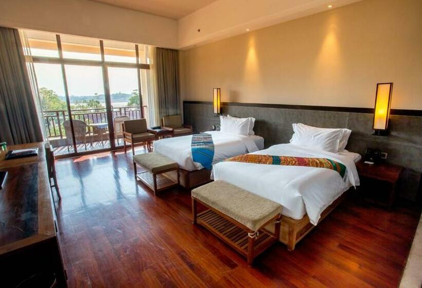 Номер Superior Вид на Реку, Landmark Mekong Riverside