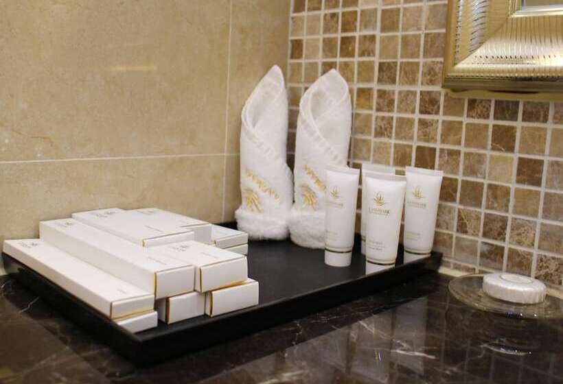 Номер Deluxe, Landmark Mekong Riverside