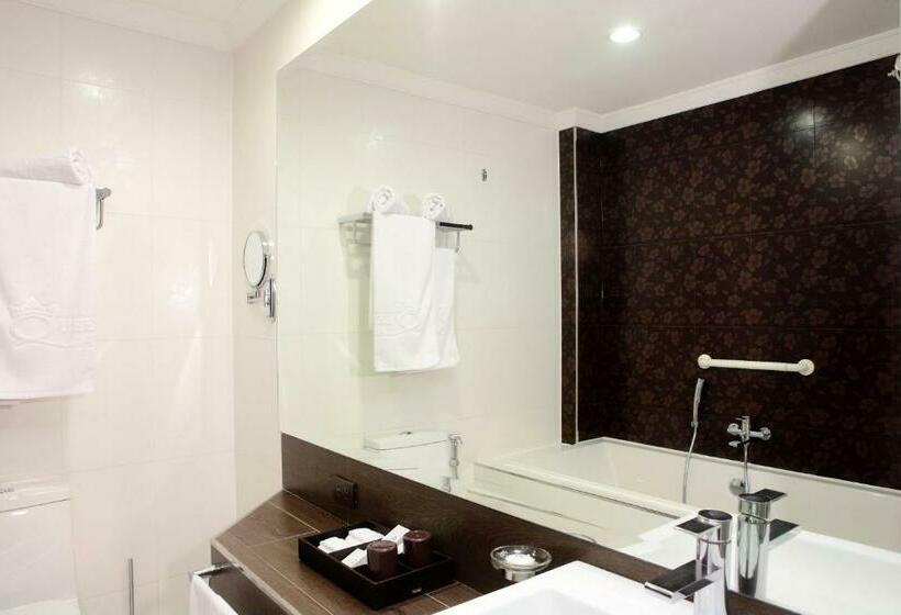 エクゼクティブルーム, Queens Hotel Angeles City