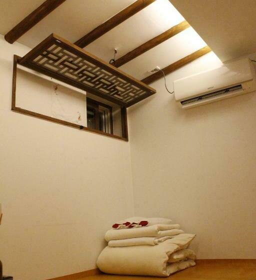 חדר סטנדרט לשלושה, Sungsim Hanok Guesthouse
