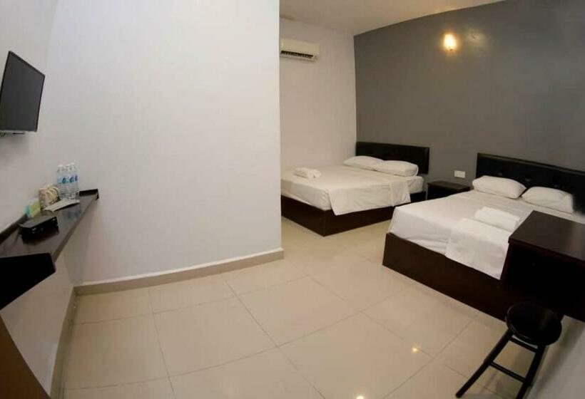 חדר משפחתי דלוקס, CK Hotel