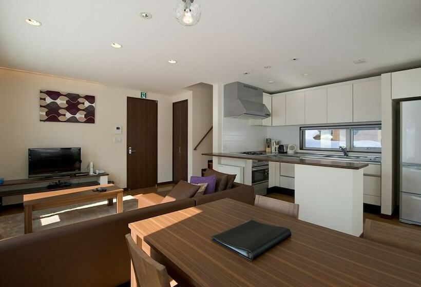 کلبه ییلاقی, Country Resort Niseko