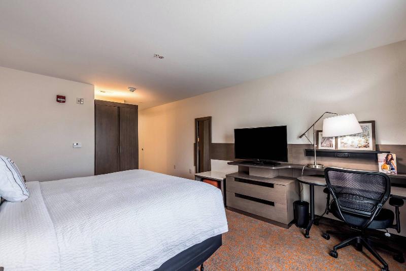 Стандартный Номер Кровать Кинг, Fairfield Inn & Suites By Marriott St. Joseph Stevensville