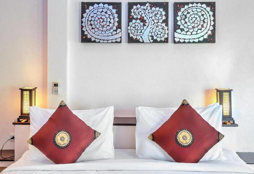 Бунгало Стандарт, Khanom Hill Resort