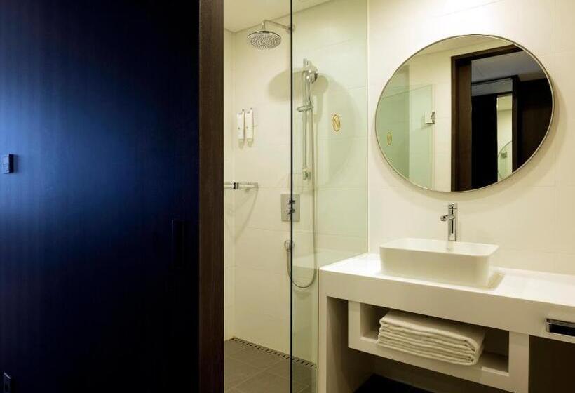 Quarto Familiar, Nine Tree By Parnas Seoul Myeongdong 2