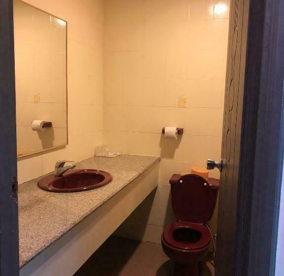 Quarto Deluxe, Purnama