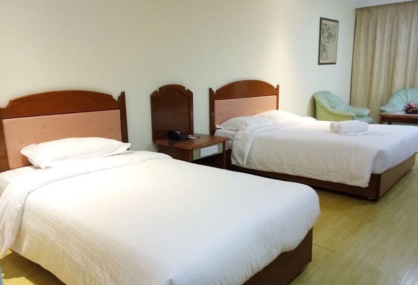 Quarto Deluxe, Purnama