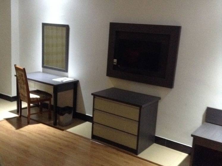 Quarto Deluxe, Purnama