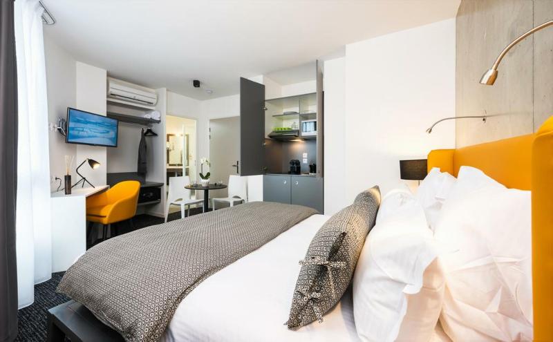 Полулюкс, Ténéo Apparthotel Talence   Espeleta