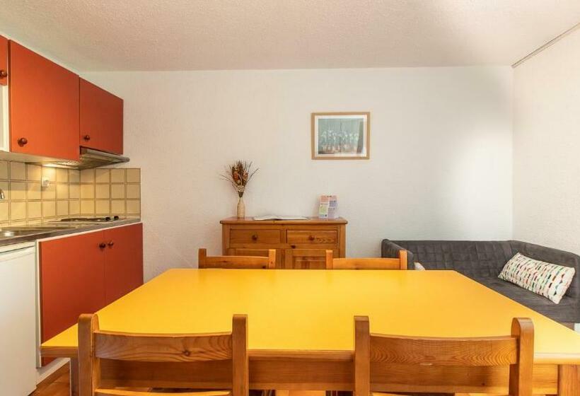 Апартаменты 2 Спальни, Vacanceole  Residence Les Gorges Rouges
