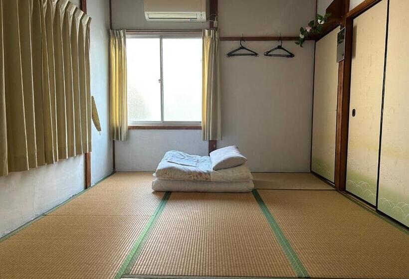 Трежместный Номер Economy, Tentsuku Guest House