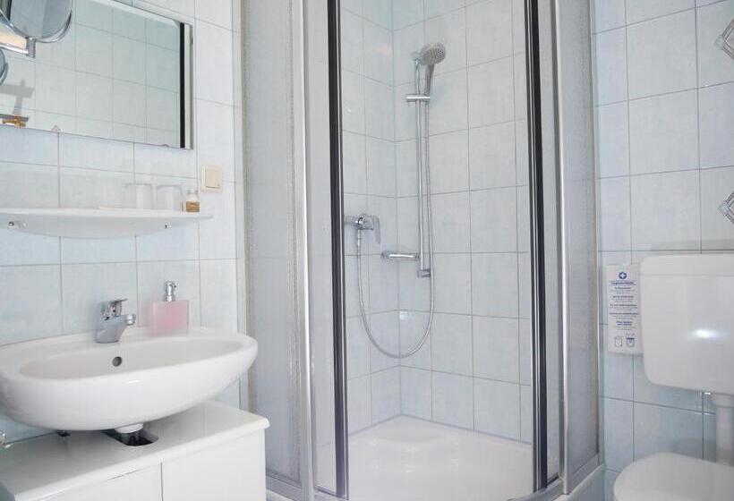 Номер Deluxe с Балконом, 5rooms Frühstückspension