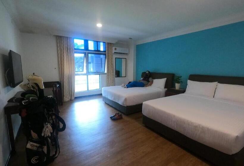 Семейный Номер Вид на Сад, Bukit Beruntung Resort