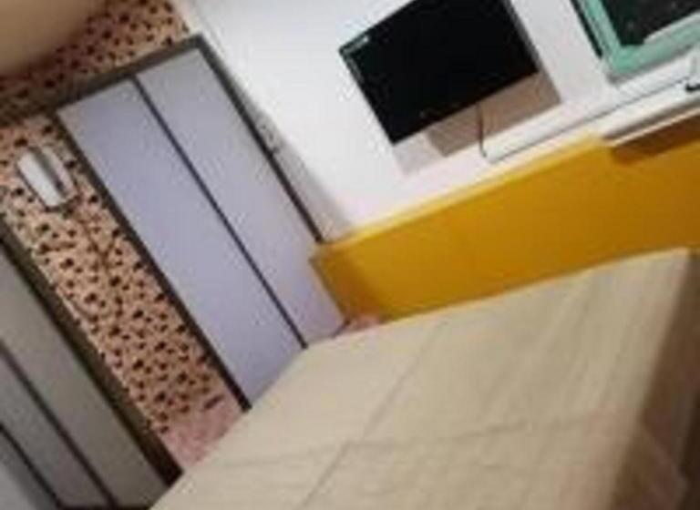 Номер Deluxe, Emerald Inn