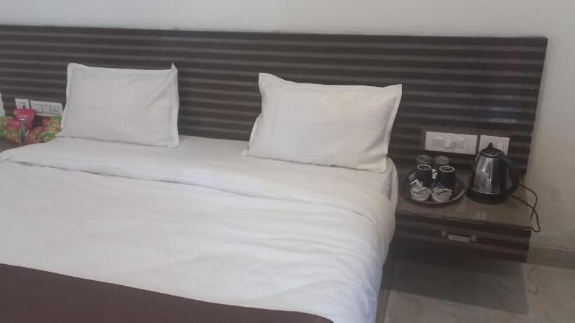 수피리어 룸, The Farmerian Resort