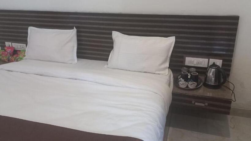 수피리어 룸, The Farmerian Resort