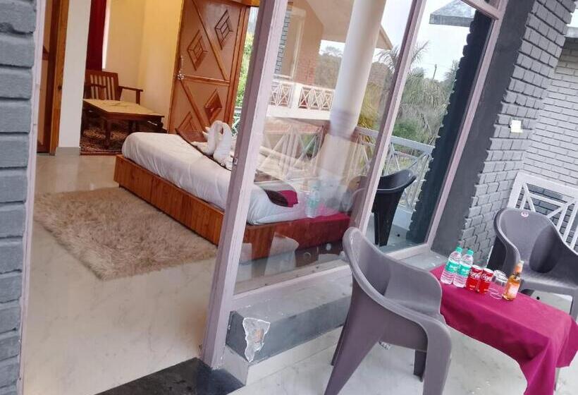 패밀리 스위트, The Farmerian Resort
