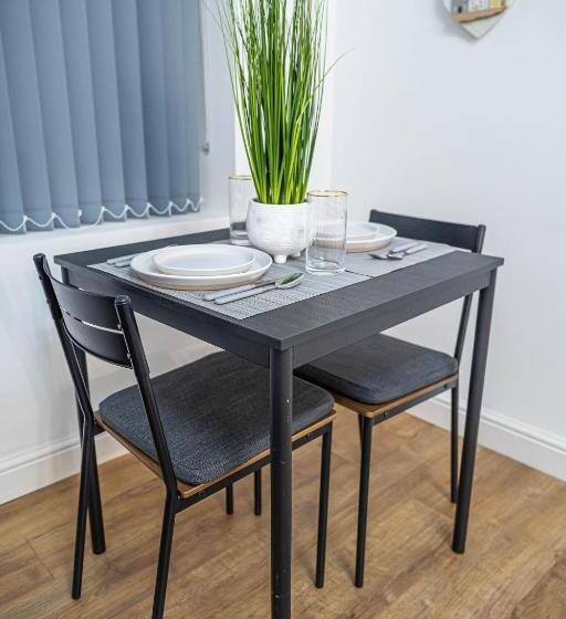 Дом 1 Спальня, Bv Homely Aparthotel Almondbury Huddersfield