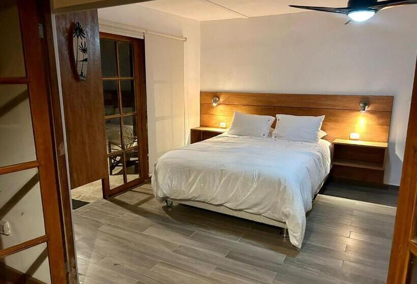 Quarto Deluxe, Casa Canoa