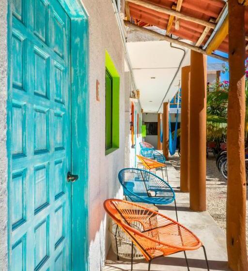 استودیو استاندارد با چشم‌انداز باغ, Casa Toloc Tulum