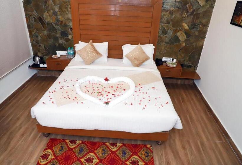 디럭스 룸 킹사이즈 침대, The Siyona Resort