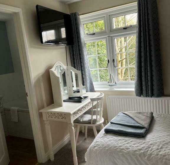Номер Стандарт, Bedford Lodge