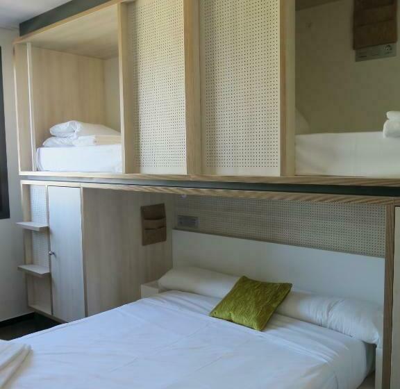 패밀리 룸 공용 욕실, Koisi Hostel